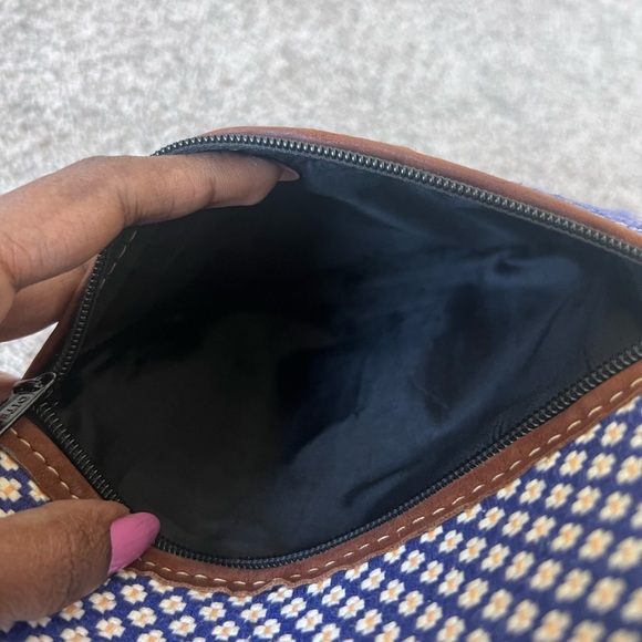 Guatemala Colorful Blue/white/Yellow Floral Woven Leather Strap Crossbody Bag - Picture 9 of 12